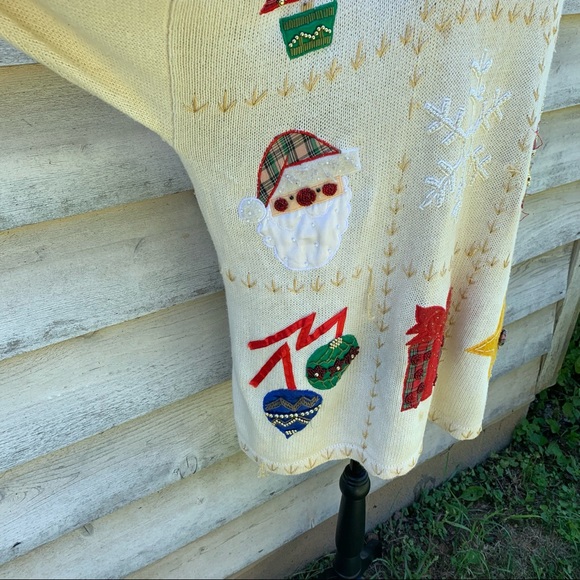 Vintage 90s White Patchwork Appliqué Long Sleeve Crewneck Ugly Christmas Sweater - Picture 9 of 16